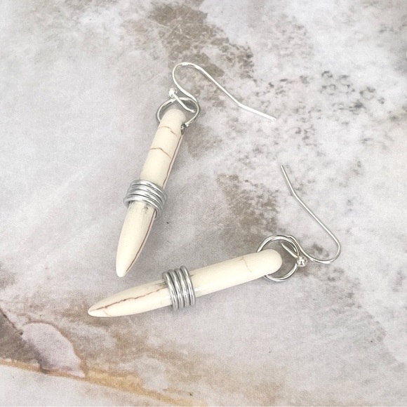 5 For $25💫Wrapped Buff Spikes Dangles Earrings - Picture 5 of 5